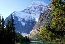 欧博官网:勇士鹈鹕最后时刻:希尔德三分扩大优势 勇士连续进攻篮板锁定胜局.